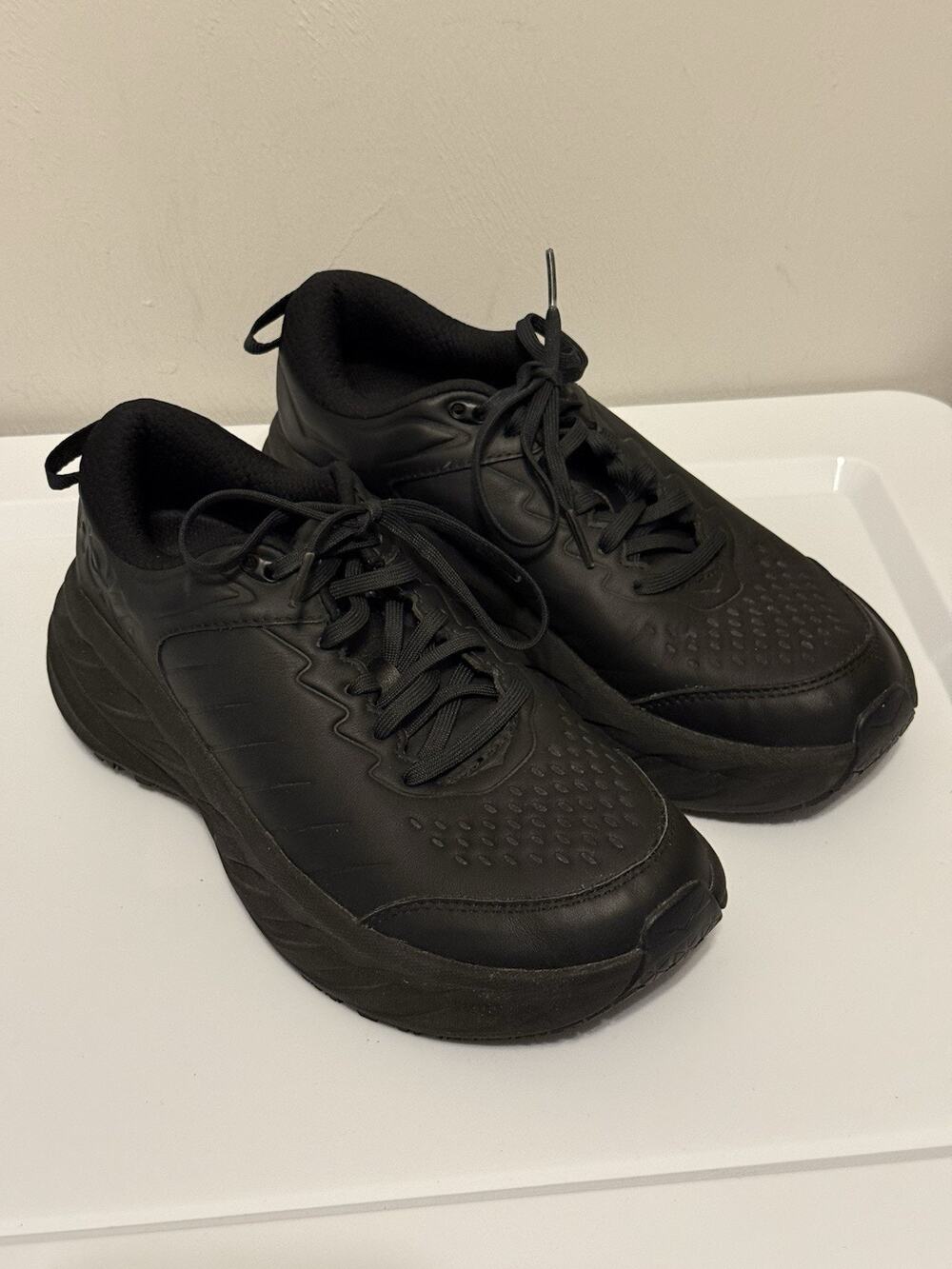 Hoka One One Bondi SR 1110521 BBLC Women's Size US 9 Black Leather Sneakers
